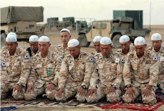 Foto-Foto Inspiratif Muslim Sholat 9 Foto-Foto Inspiratif Muslim Sholat 9