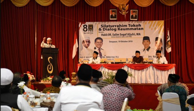 Ketua Majelis Syuro PKS Dialog Hangat dengan Ratusan Tokoh Islam Bali Ketua Majelis Syuro PKS Dialog Hangat dengan Ratusan Tokoh Islam Bali