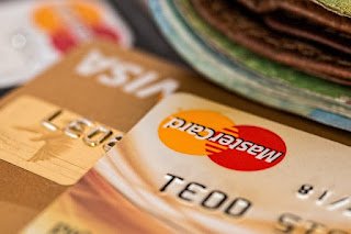 Hukum Kredit Online, Bunga 0% Tapi Ada Denda Kalau Telat Hukum Kredit Online, Bunga 0% Tapi Ada Denda Kalau Telat