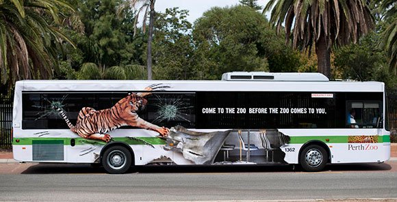 iklan out door kebun binatang iklan out door di bus umum