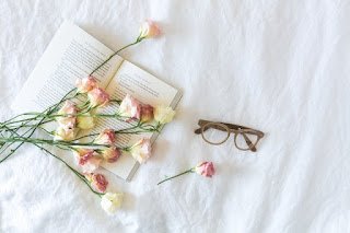 Ukhti, Tahukah Kamu? - Nasihat Untuk Wanita Muslimah Ukhti, Tahukah Kamu? - Nasihat Untuk Wanita Muslimah