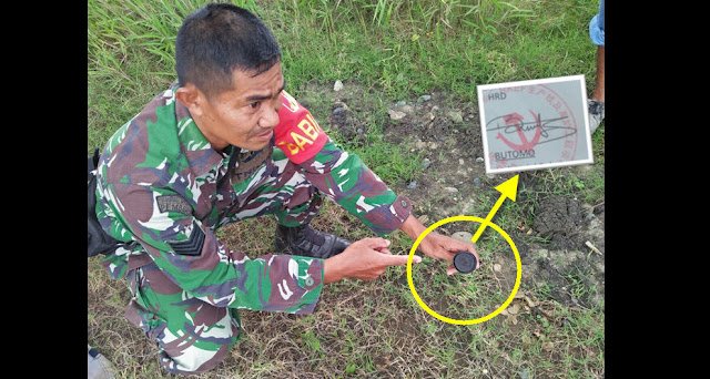 Anggota TNI Berhasil Sita Stempel Perusahaan Mirip Logo Palu Arit Anggota TNI Berhasil Sita Stempel Perusahaan Mirip Logo Palu Arit