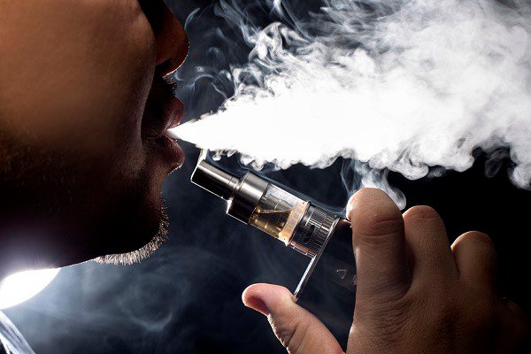 Hukum Mengonsumsi dan Menjual - Beli Rokok Elektrik (Vape, Vapor, e-Cigarette) Hukum Mengonsumsi dan Menjual - Beli Rokok Elektrik (Vape, Vapor, e-Cigarette)